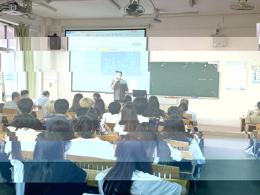 劉輝老師講話.jpg