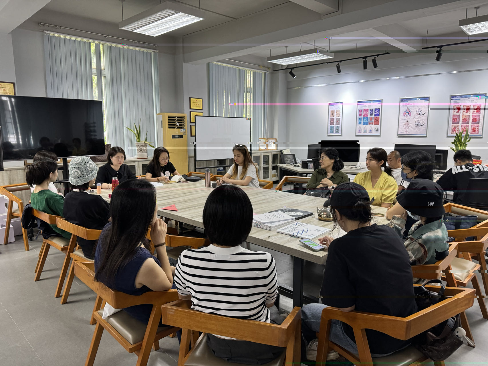 會議現場（一）.jpg